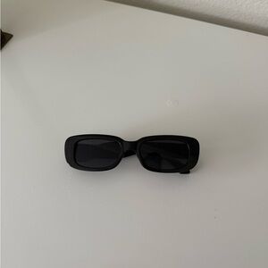 Black Square Sunglasses